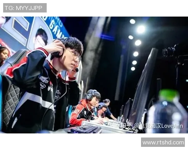 EDG荣耀之路:从青涩起步到巅峰对决的奋斗历程记录 EDG荣耀之路:从青涩起步到巅峰对决的奋斗历程记录