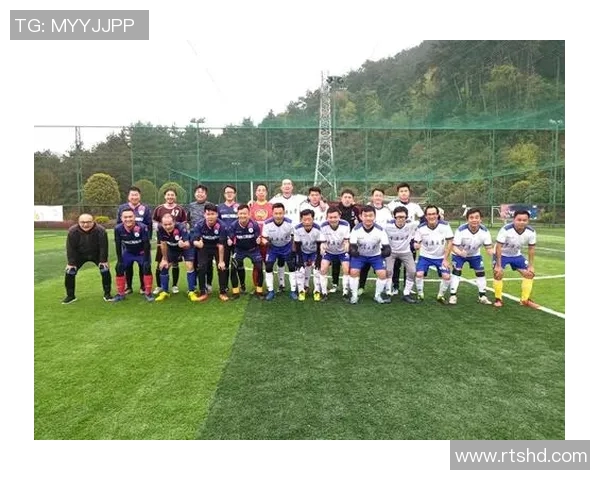 武汉足球队荣登足球力量排行榜第三名展现强劲实力与潜力